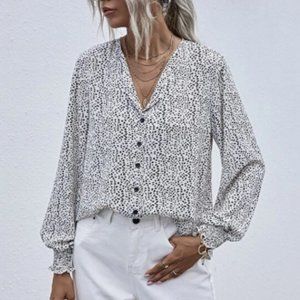 ⏳LAST CHANCE⏳ -  Shein | Silk-like Blouse